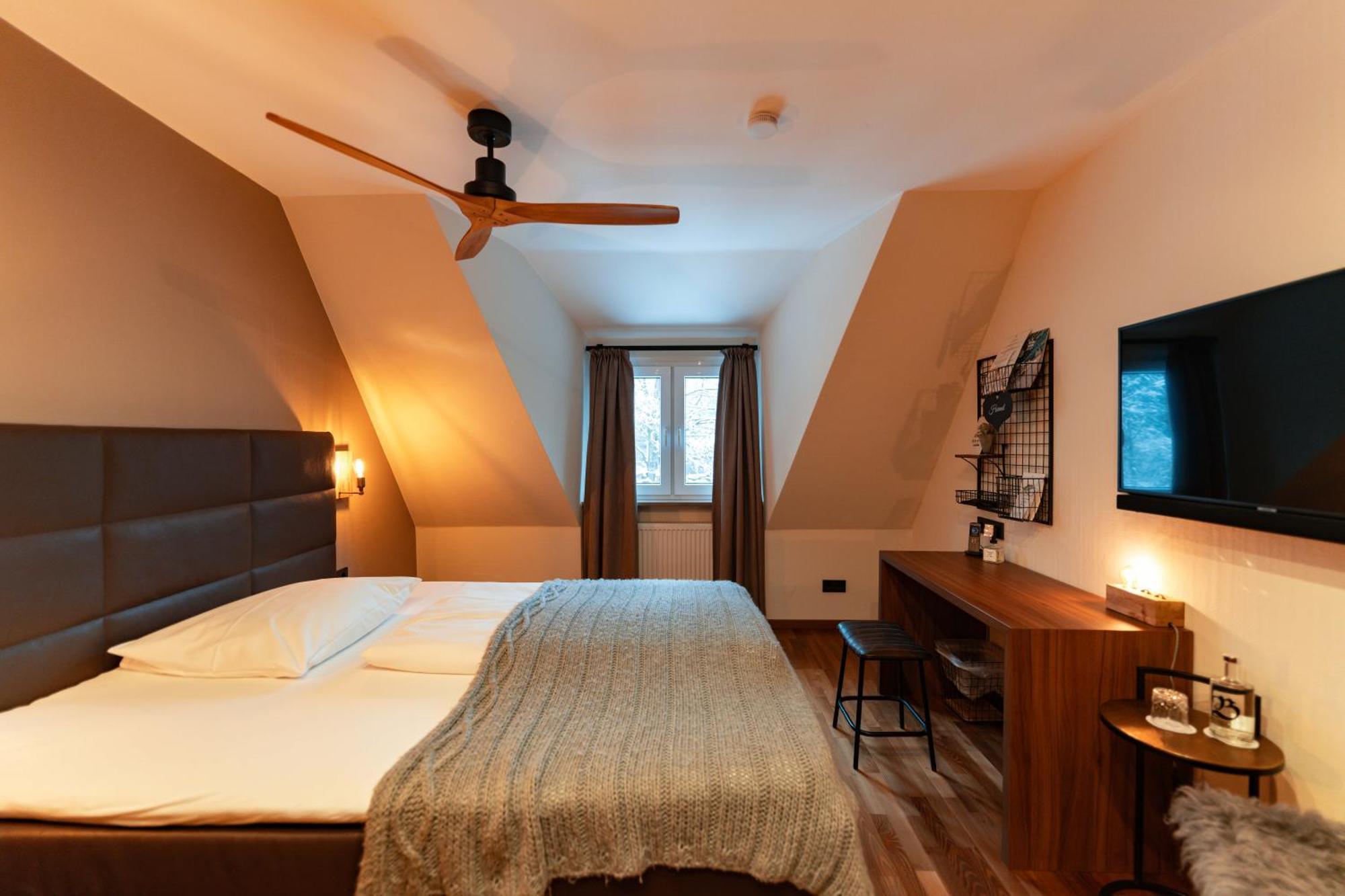 Boutique-Hotel Bayerischer Hof Kempten Ruang foto